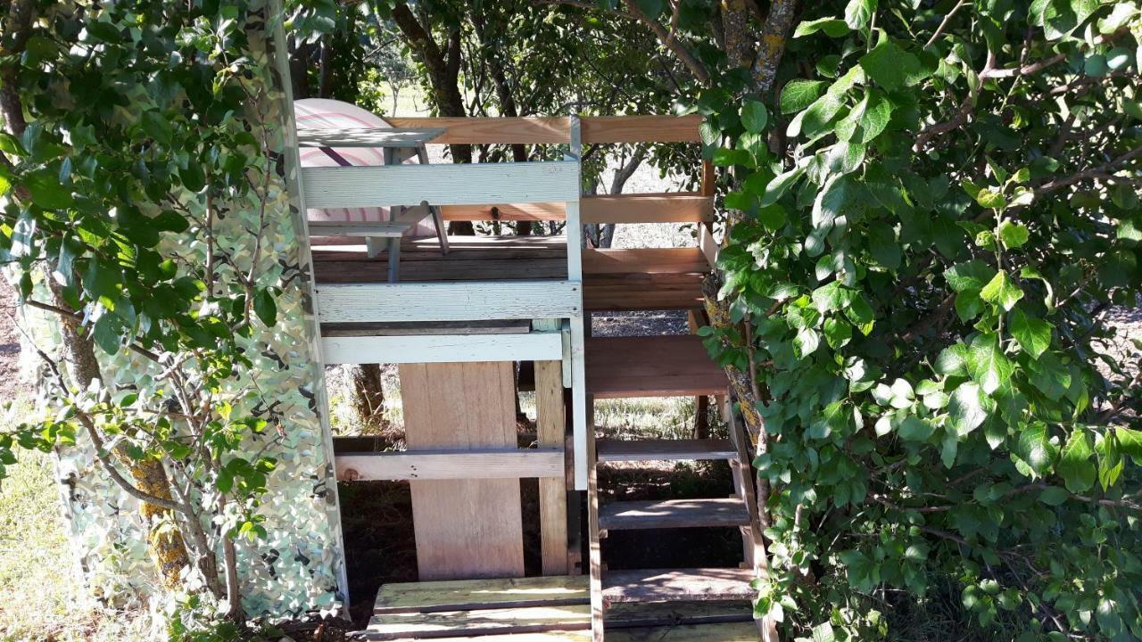 La Petite Maison 05 Trescleoux Exterior photo